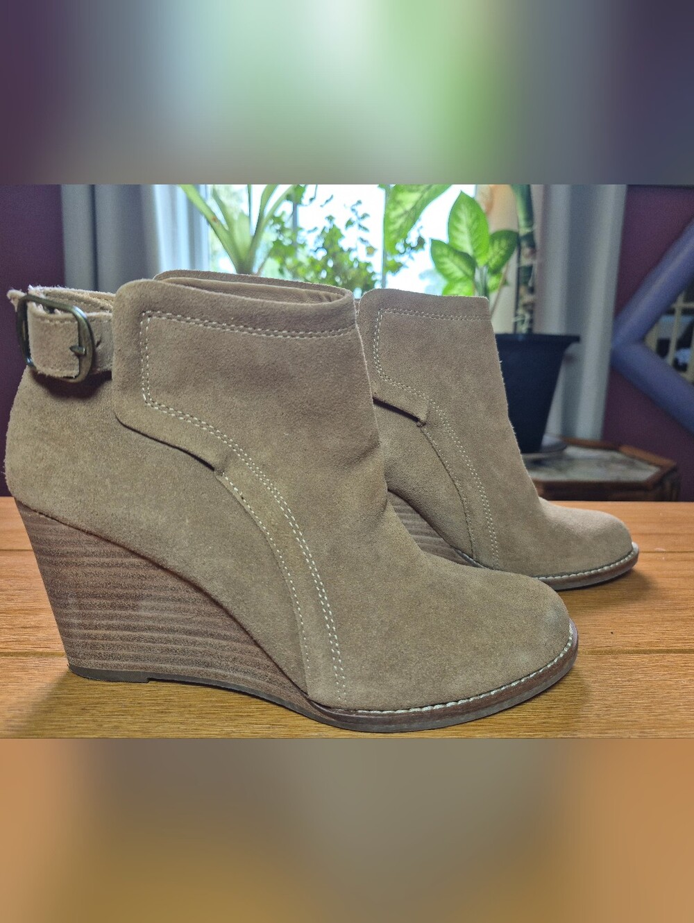Lucky Brand "Yasmine" Wedge Booties - Womens Size 8 - Picture 2 of 6